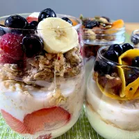 Snapdishの料理写真:Overnight Oats Breakfast Parfait
(オーバーナイトオーツの朝パフェ)|Masa, The Cooking Husbandさん