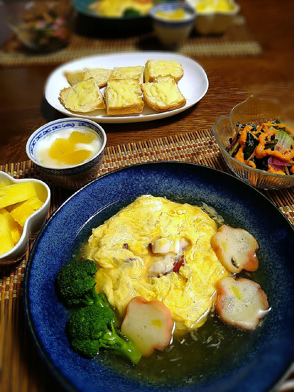 なんか黄色い朝ごはんwww！☁|まめころさん