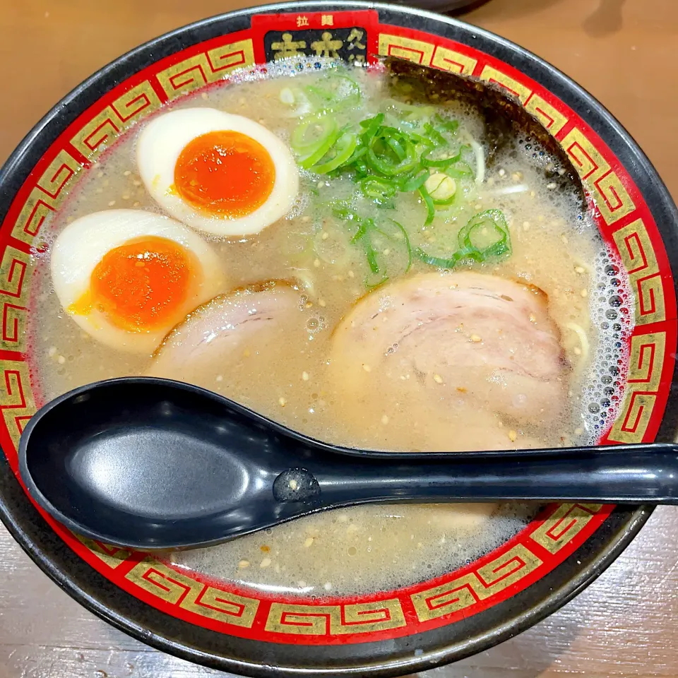 Snapdishの料理写真:1号 「純味」ラーメン|T. Wonderさん