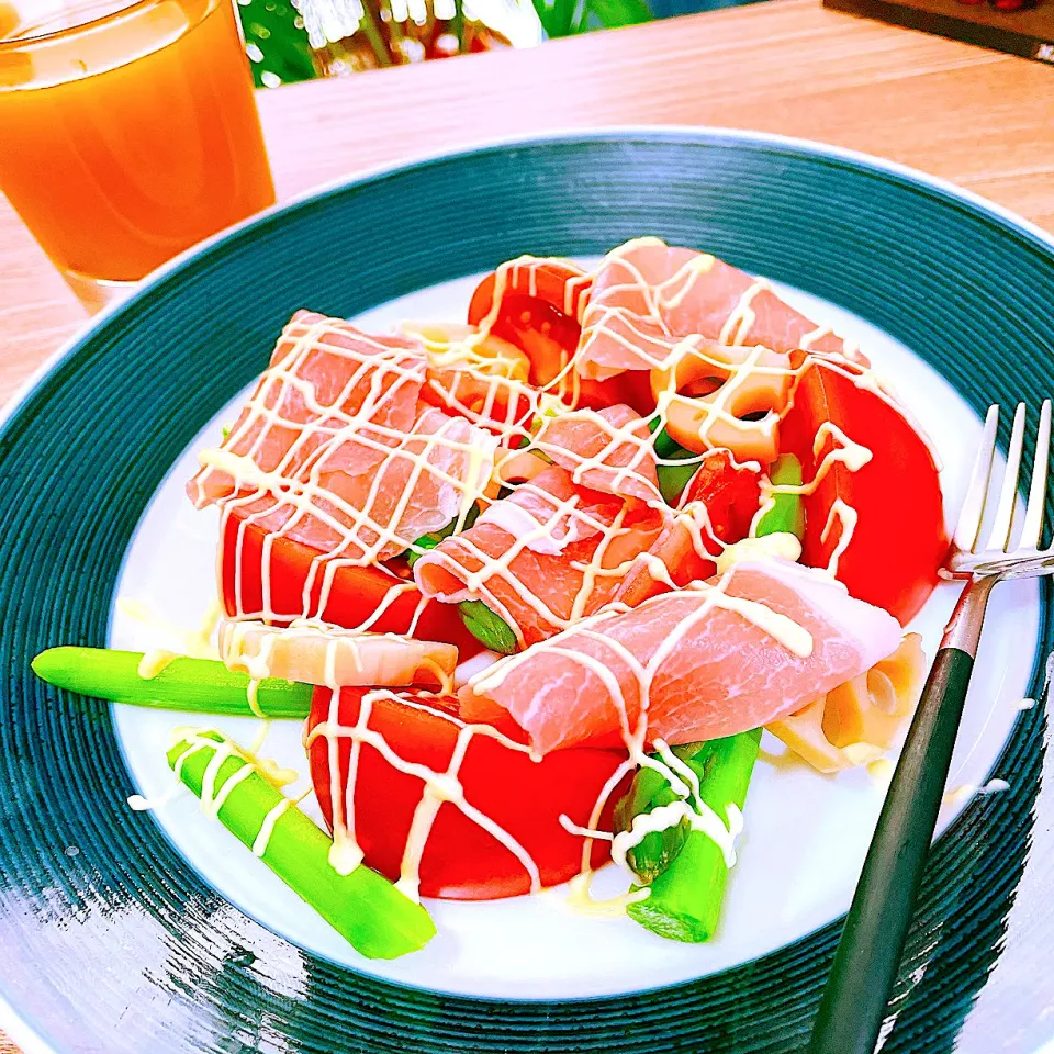 🥗茹でアスパラと生ハムのサラダ|Sの食卓さん