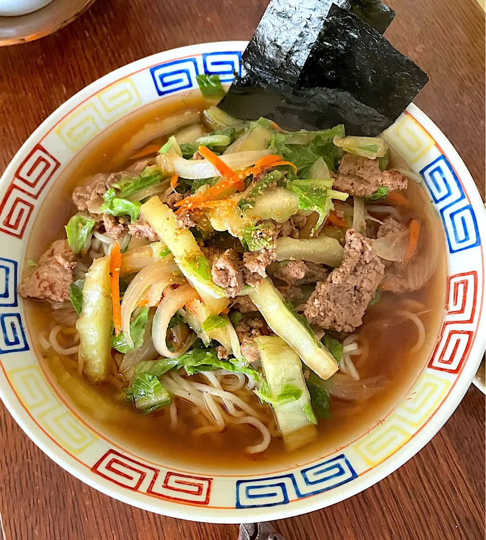 ランチ♯醤油ラーメン|小松菜さん