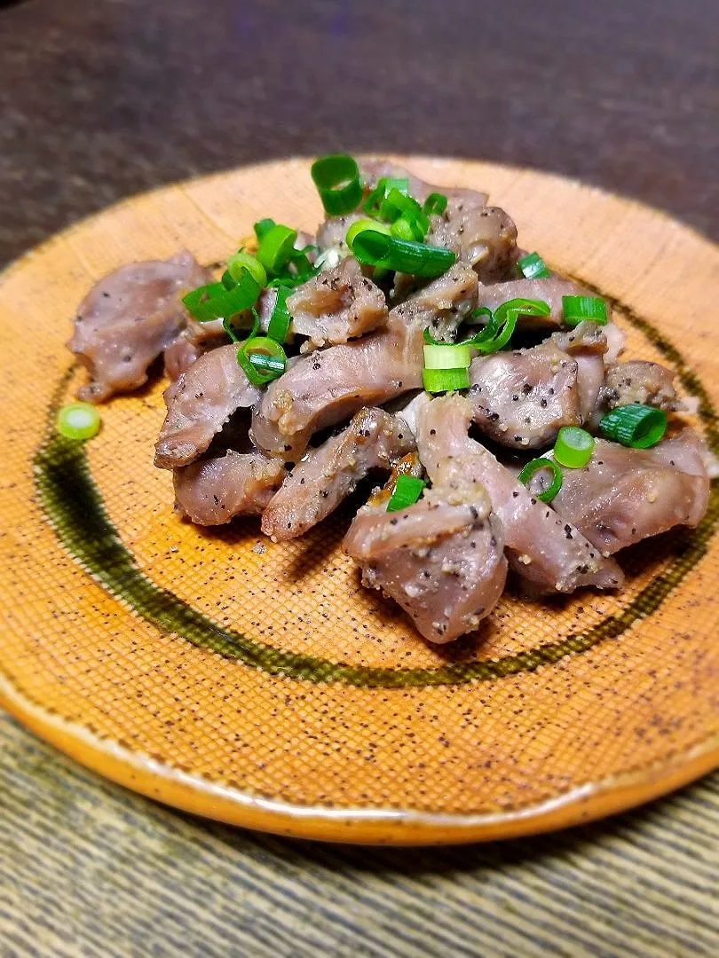 パパ焼き👨砂肝の塩コショウ焼き|ぱんだのままんさん