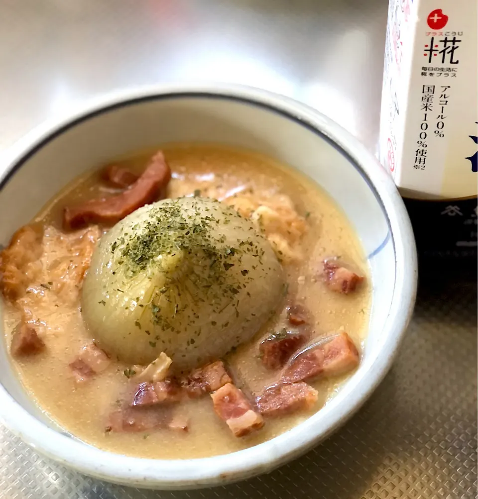 あまこ先生直伝  丸ごと玉ねぎの🧅クリーム甘酒煮|ブンタさん