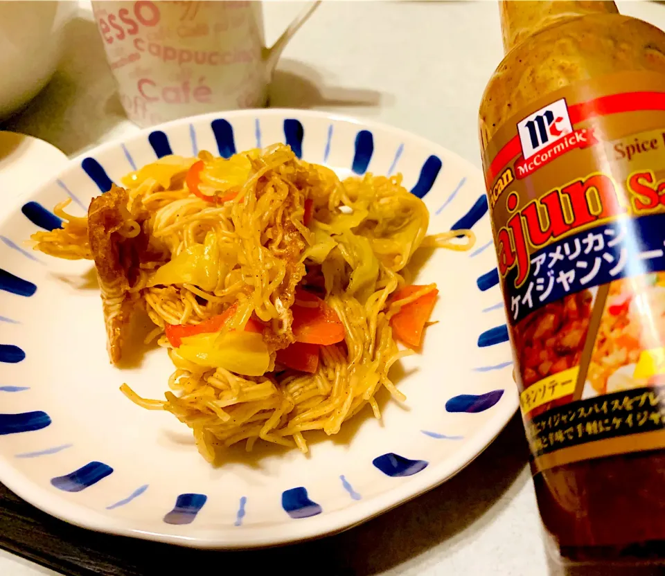 Snapdishの料理写真:素麺でジャンバラヤん焼きそば〜|Ayakoさん