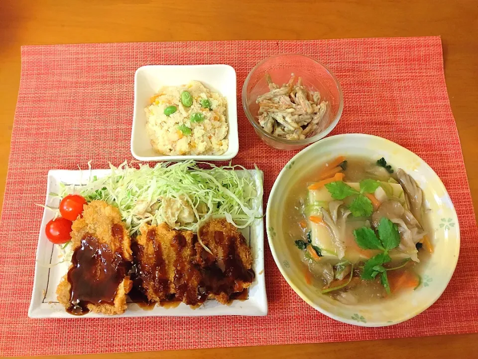 ☆ヒレカツ
☆あんかけ豆腐
☆ゴボウサラダ
☆おから煮|chikakoさん