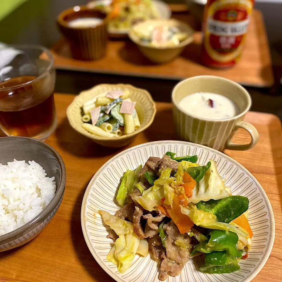 味噌で作る回鍋肉　塩糀で優しい豆乳スープ|ちぐあささん