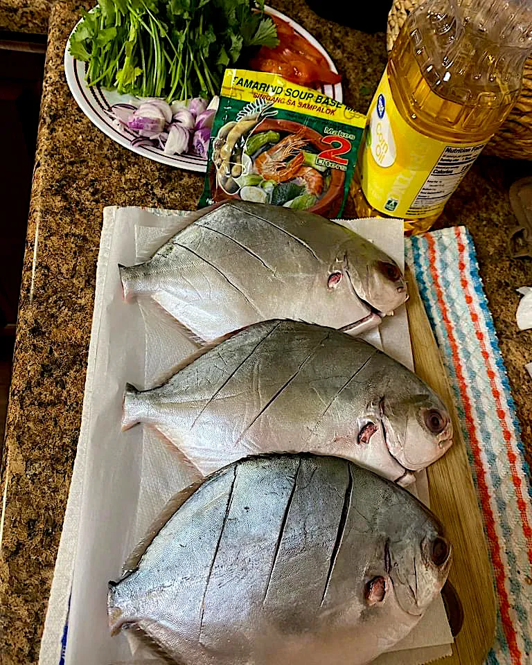 Ready to pan~grill pompano with tamarind dressing|🌺IAnneさん