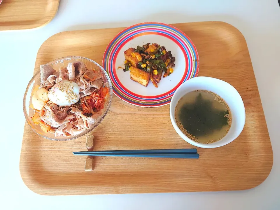 今日の昼食　キムチ蕎麦、厚揚げのオイスターソース炒め、わかめスープ|pinknari🐰🌈さん