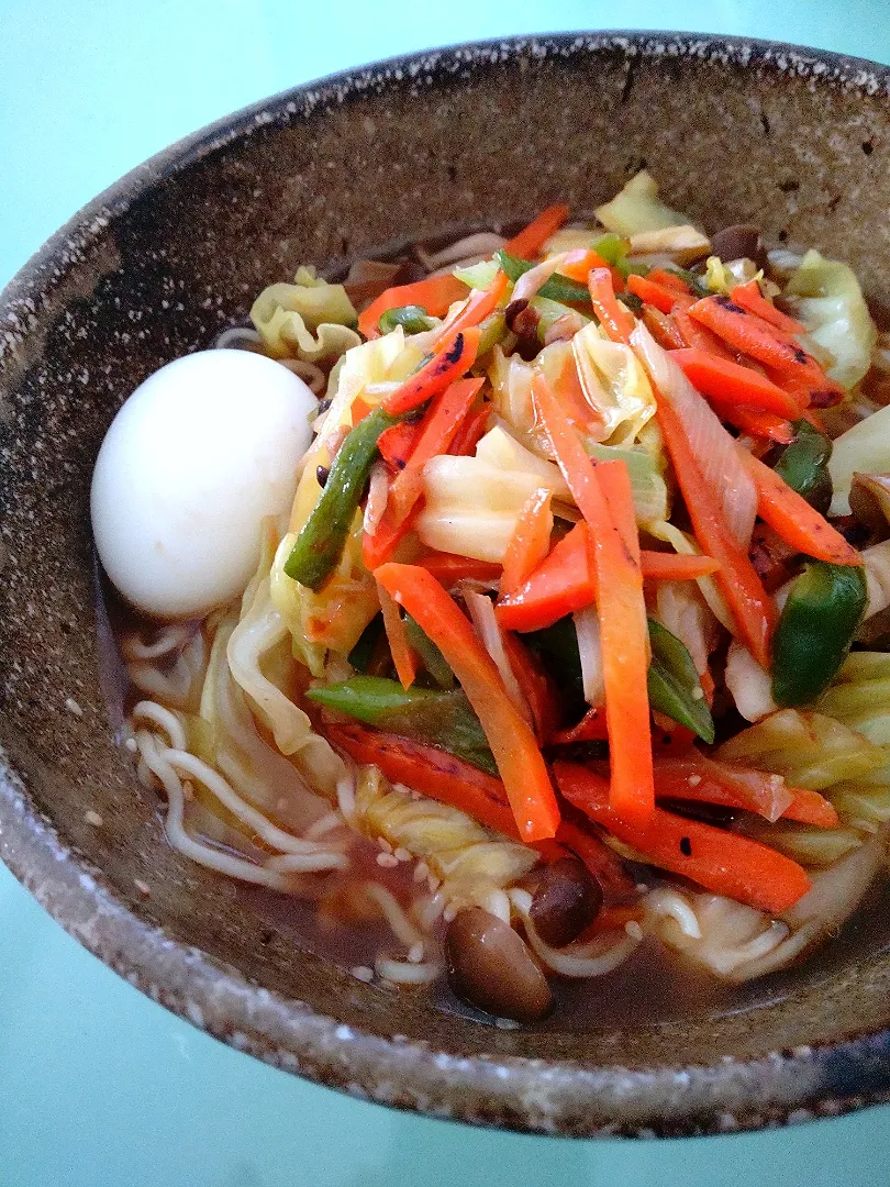 Snapdishの料理写真:今日のランチは野菜ラーメン❗|かずにゃさん