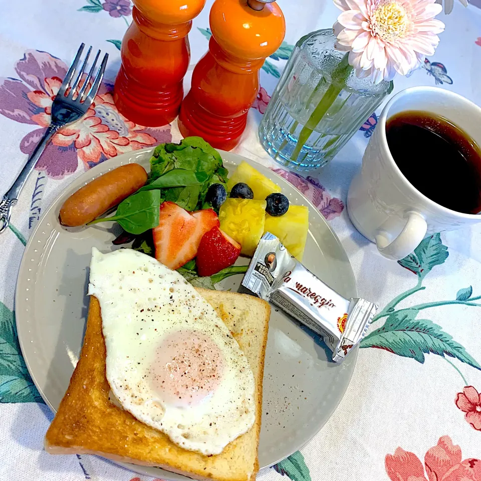 Snapdishの料理写真:🌼花とモーニングプレート🌼|あっちゃんさん