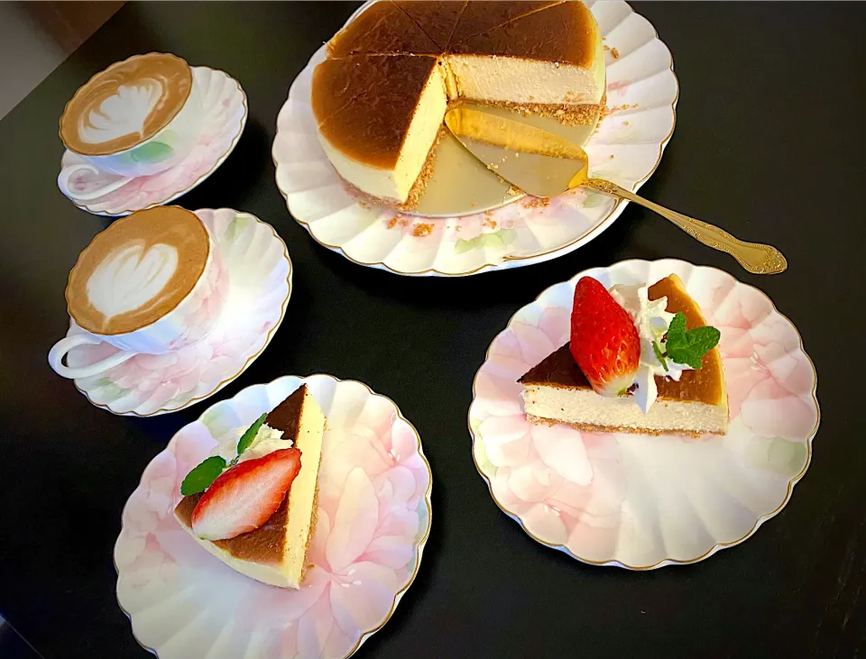 ベイクドチーケーキを作りました。ダイエット中なので、糖分控えめ😅|Tammyさん