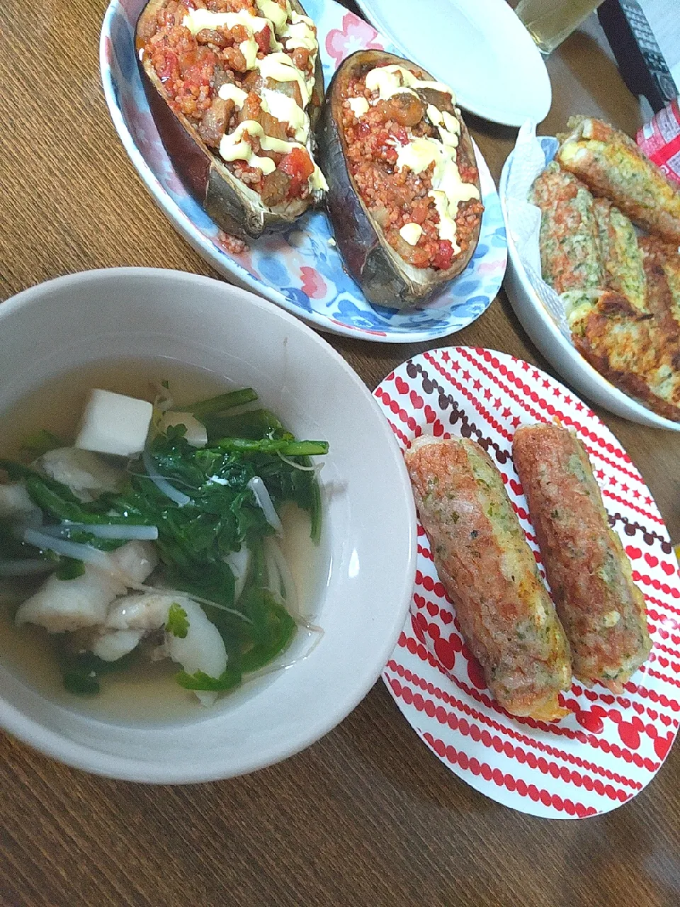 なすのボート焼き
ちくわのポテサラ磯辺揚げ
イガミと豆腐と春菊のすまし汁|尚さん