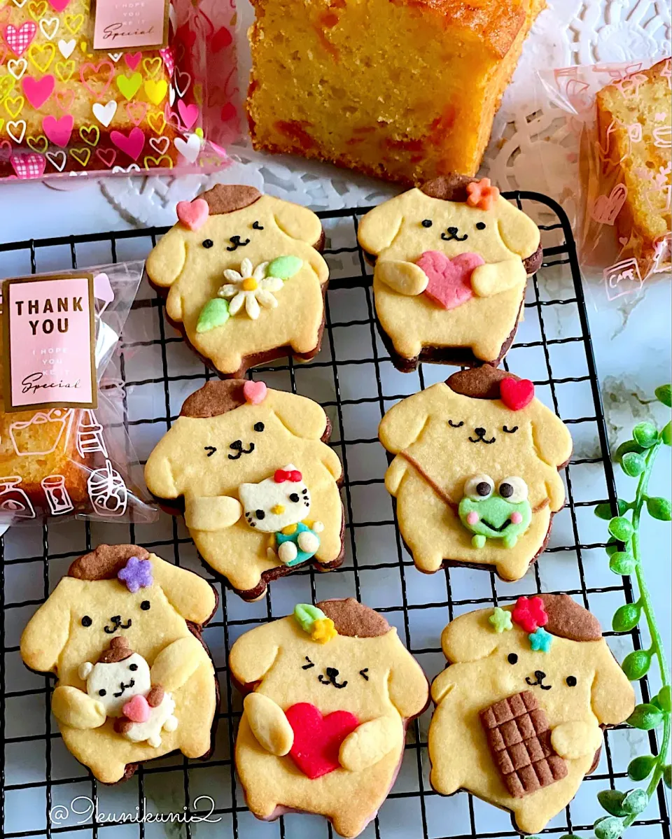 ポムポムプリンの生チョコサンドクッキーと金柑のパウンドケーキ🍊|くぅちゃんさん