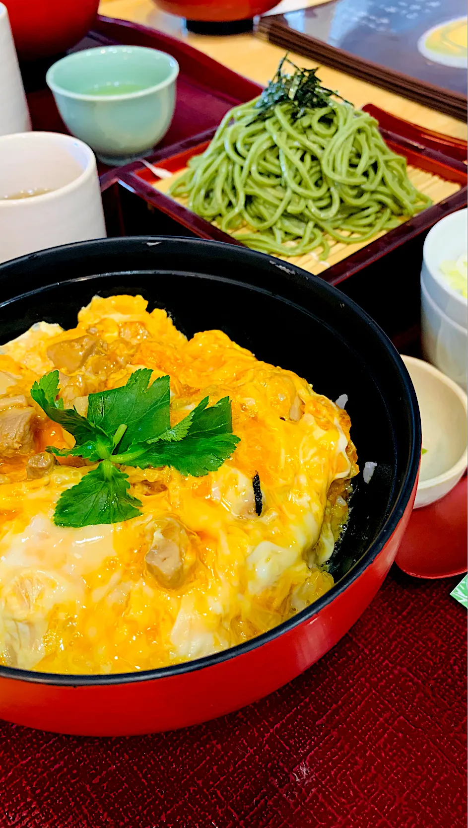 Snapdishの料理写真:久しぶりの井ケ田の親子丼🥚|ちはるさん