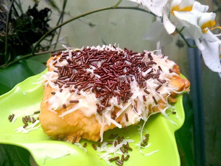 Pisang Geprek CokJu (Coklat Keju) 
crispy, sweety, yummie 😘👌|Novitarina Azzahraさん