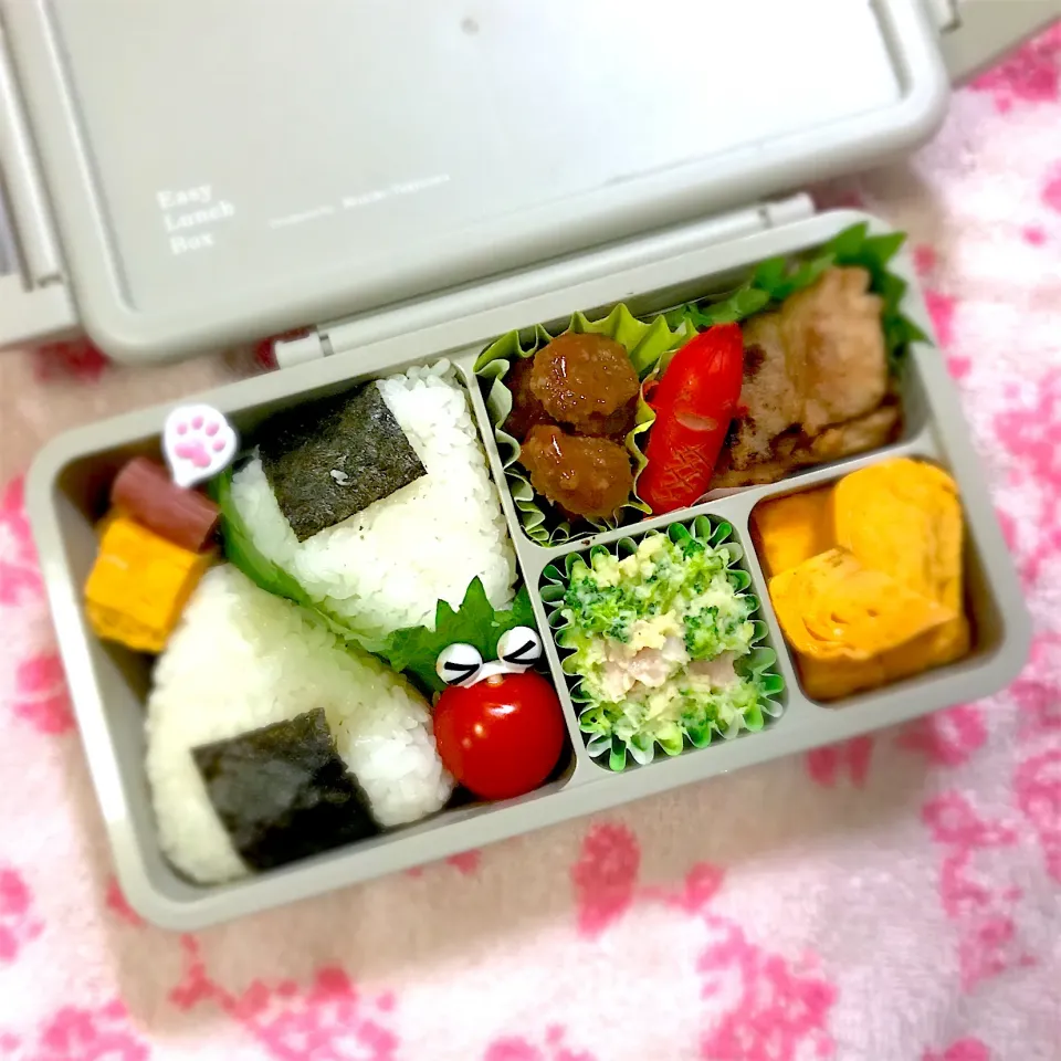 JK1弁当🍱〜塩麹トンテキ・ミートボール・ポテサラ・玉子焼き|華恋さん