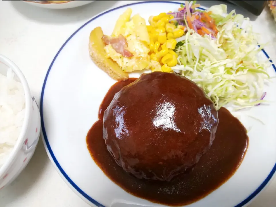 ローソンdeハンバーグ定食|らすくさん