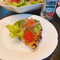 Snapdishの料理写真:サラダピザ|unotacoさん