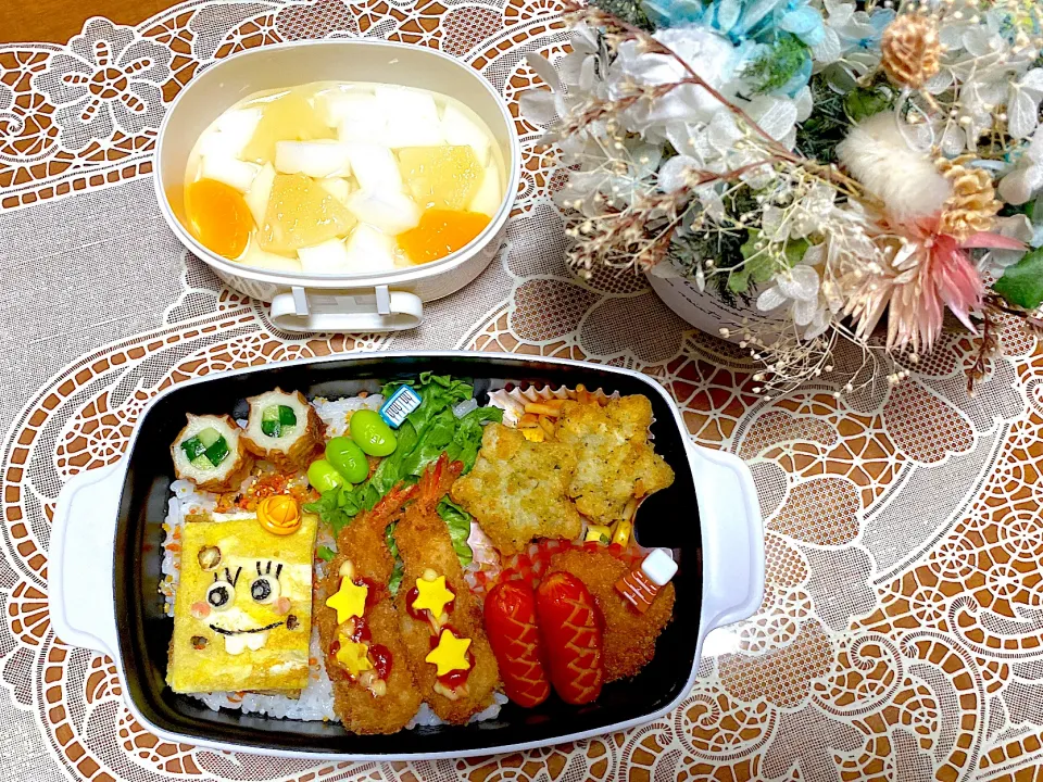 2022.2.15はスポンジボムの海老フライ弁当💕|makoさん