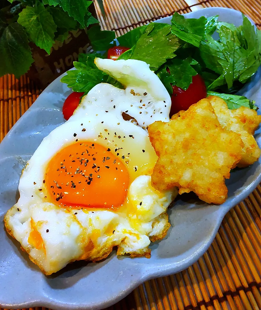 お兄ちゃんが作ってくれた目玉焼き|ポコさん