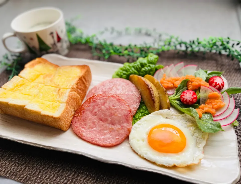 Snapdishの料理写真:「朝ご飯」|バシュランさん