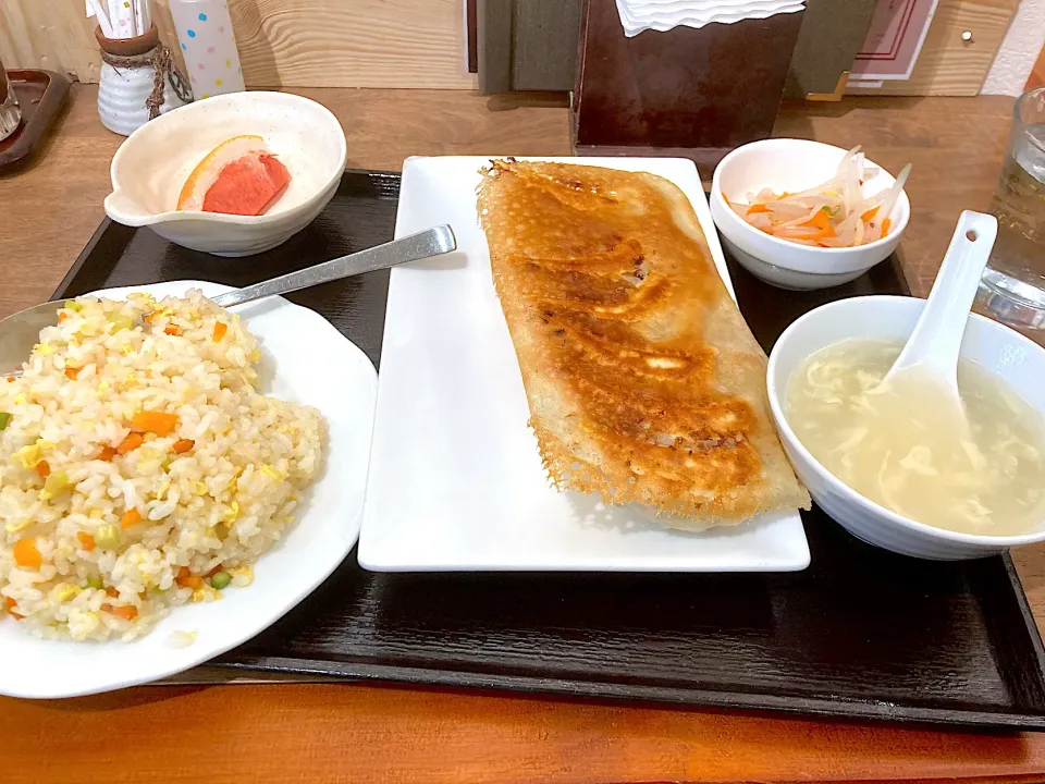 餃子定食@銀座餃子(東銀座)|yoooochanさん