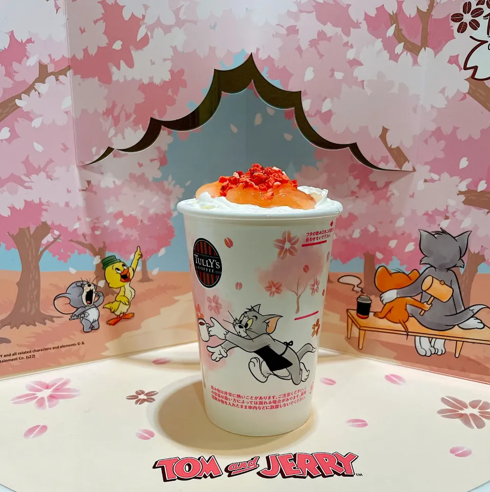 タリーズコーヒー　Tom&Jerry 桜香る桃のティーオーレ　2022.02.16|papicoさん