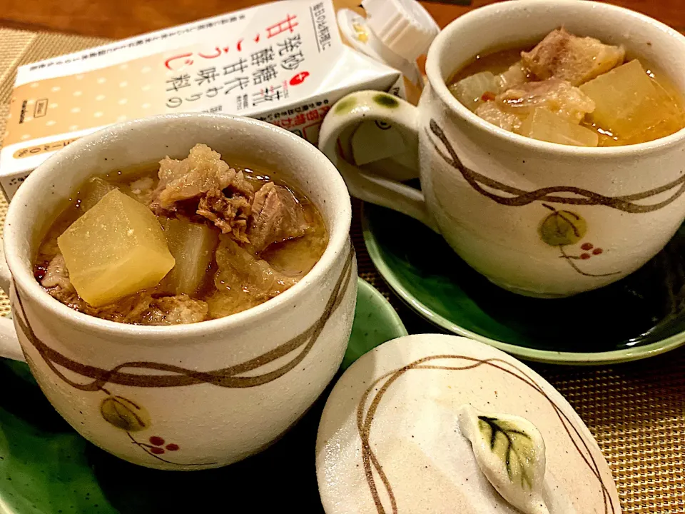 トロトロ牛すじ煮込み　スープ仕立て☺︎|まめすけ。さん