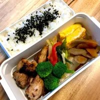 Snapdishの料理写真:鶏肉の醤油焼き弁当|二キィさん