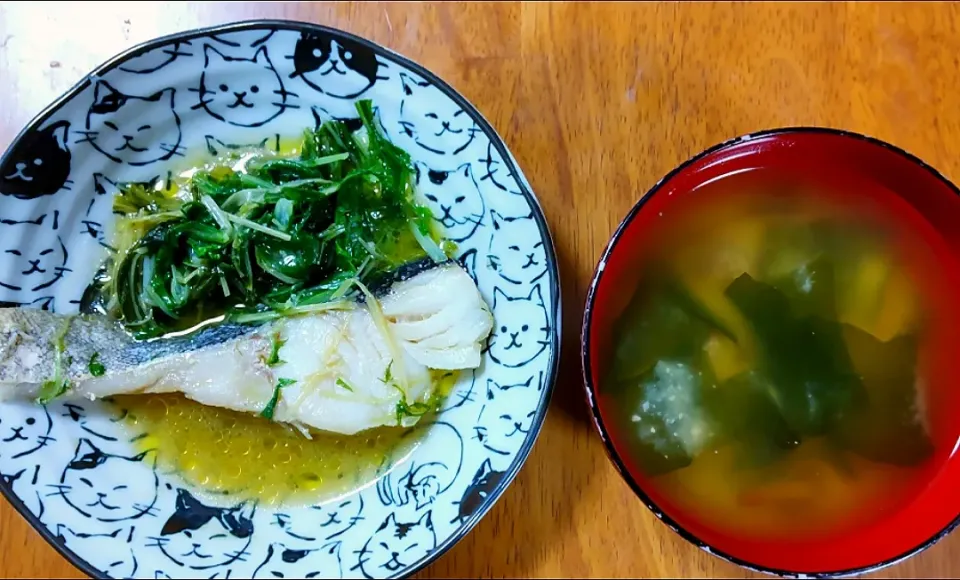 2022 0215　鱈と水菜の蒸し物　なめことわかめのお味噌汁|いもこ。さん