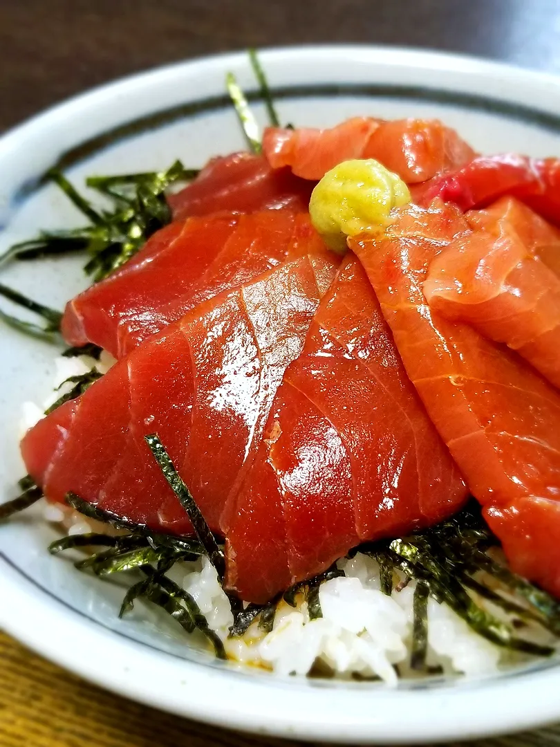 マグロの漬け丼|ぱんだのままんさん