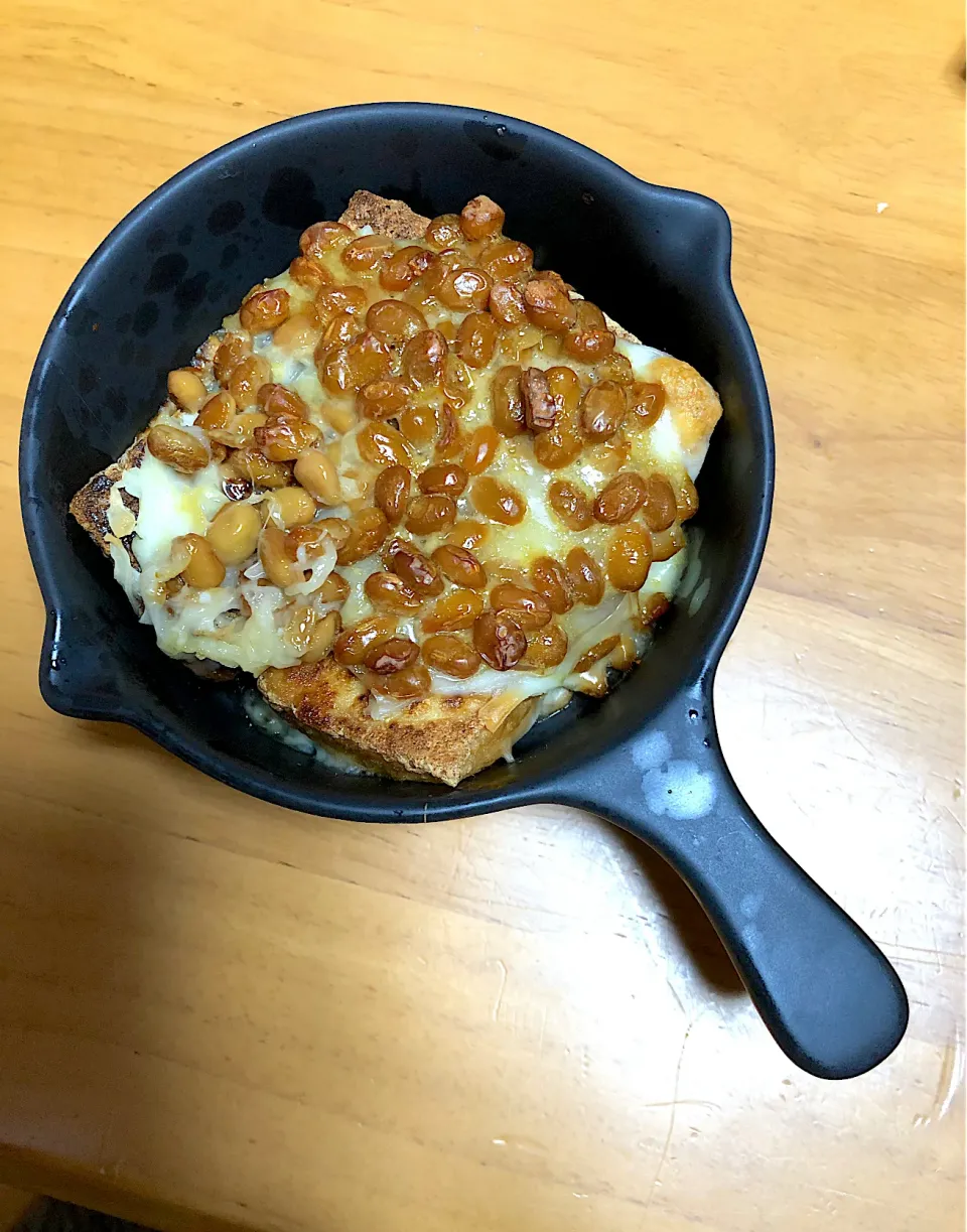 Snapdishの料理写真:厚揚げ納豆チーズ焼き|ラブリー心愛さん