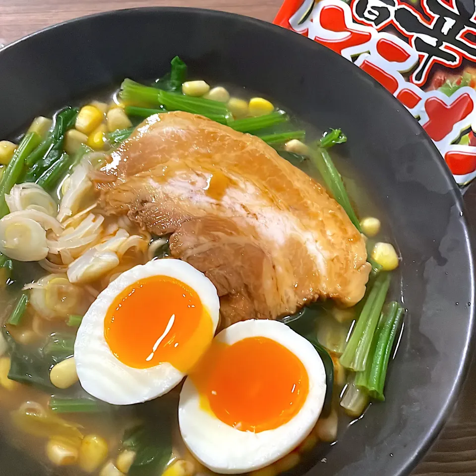 サッポロ一番旨辛味噌ラーメン|gohan♡さん