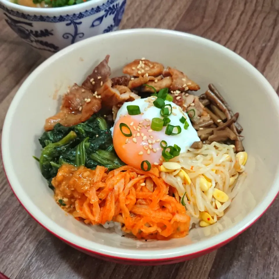 Snapdishの料理写真:ビピンパ丼|ゆりちさん