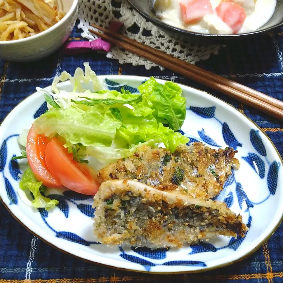 Snapdishの料理写真:自家製塩麹でふくっら鯵パン粉焼き🐟on砥部焼|とまと🍅さん