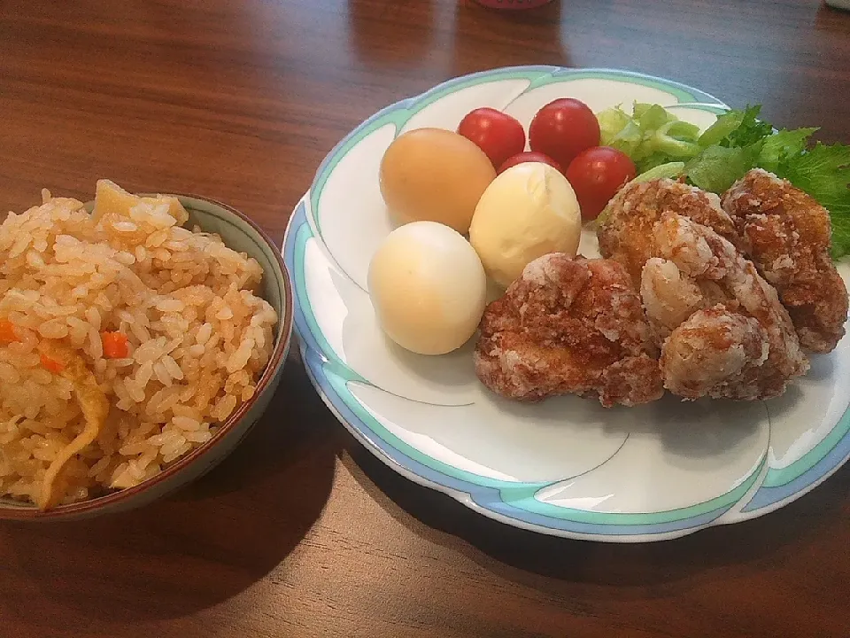 Snapdishの料理写真:俺史上No.1唐揚げ＆エリンギと筍炊き込みご飯|かずーーーいさん