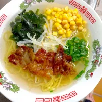 Snapdishの料理写真:塩ラーメン|潤さん