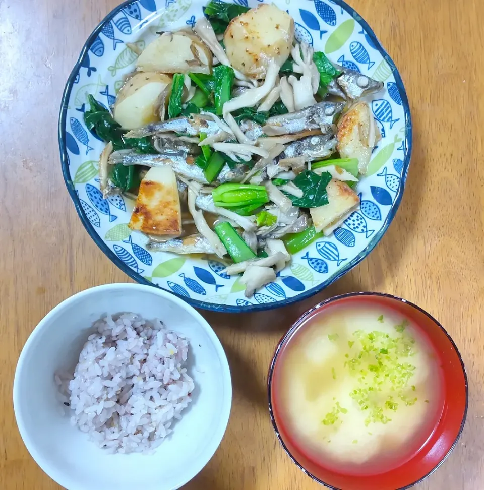 2022 0220　ししゃもと野菜の焼きびたし　しじみのお味噌汁|いもこ。さん