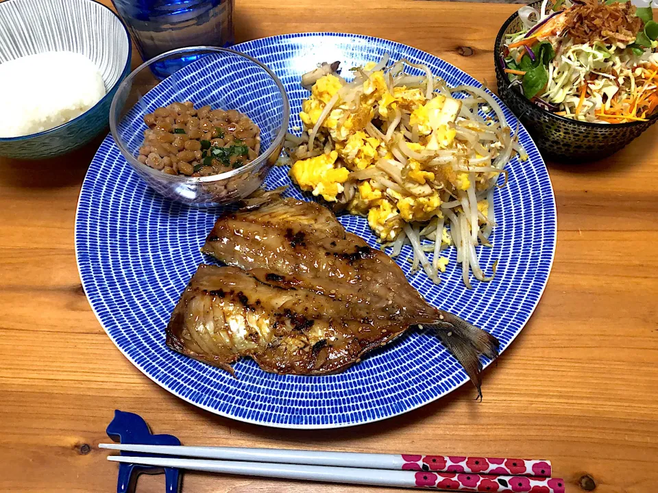 Snapdishの料理写真:鯵の味醂干し|saknさん