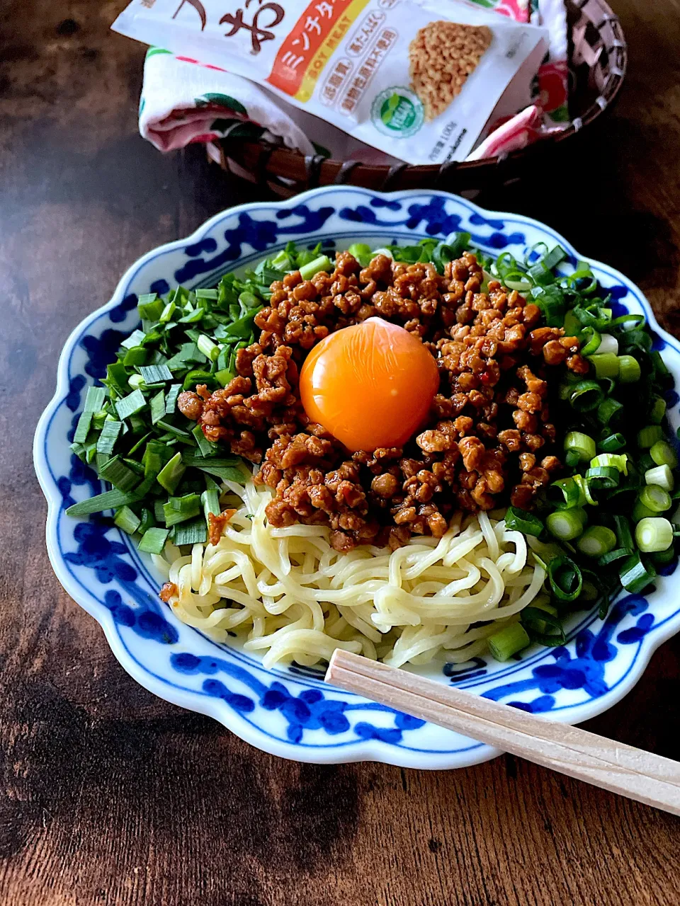 超簡単5分で作れる〜大豆のお肉で台湾まぜそば🇹🇼|とんちんさん