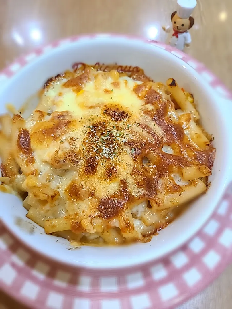 チーズたっぷりトマトマカロニグラタン🍅😋|みぽりん♪さん