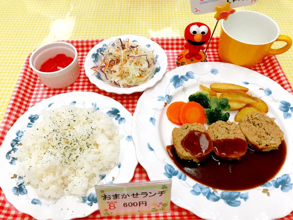 Snapdishの料理写真:札幌市の姉妹都市ランチフェア　ミートローフランチ（ドイツ・ミュンヘン市）|nyama1さん