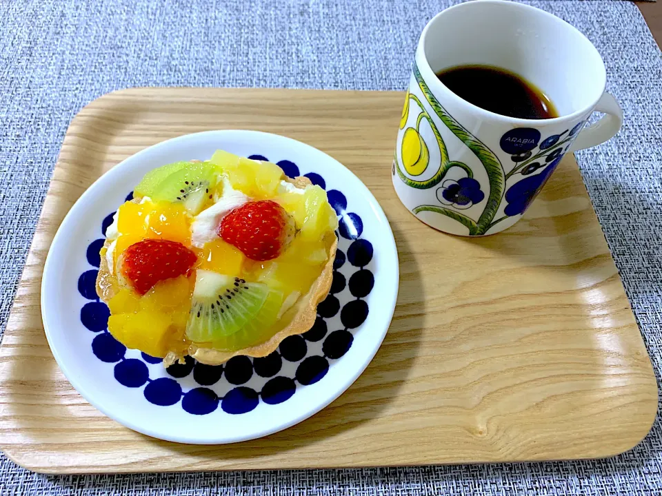 食後のフルーツタルト🍎|appiさん