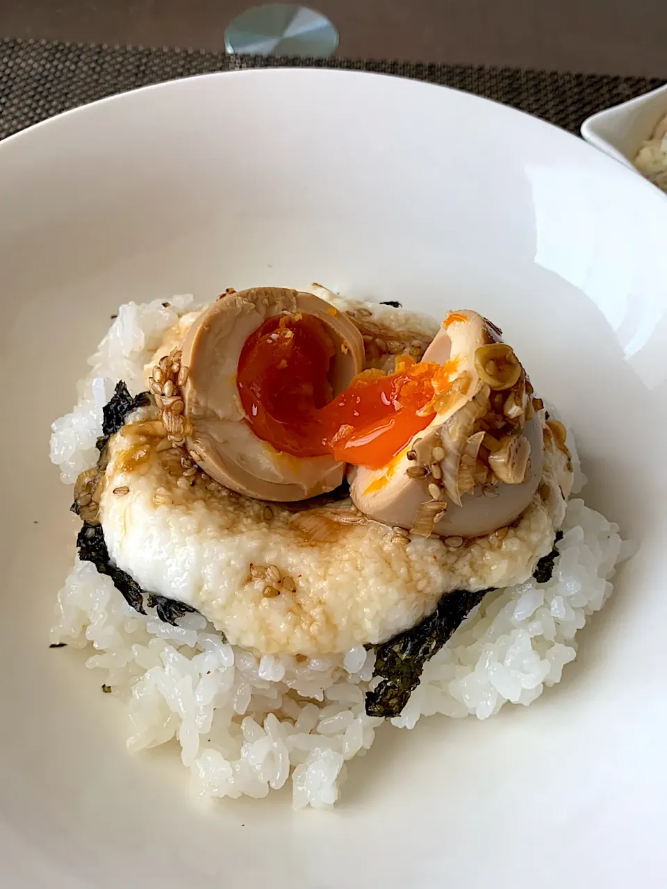 Snapdishの料理写真:韓国風煮たまご丼|ともえ☆さん