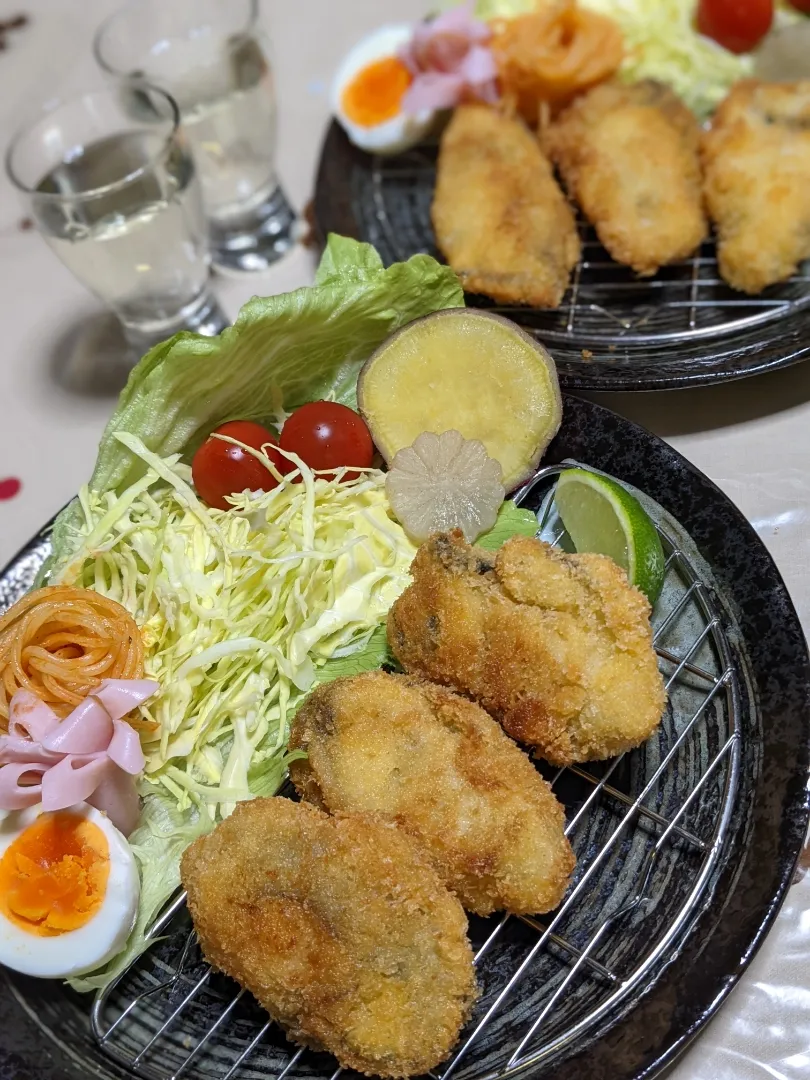 Snapdishの料理写真:牡蠣フライ定食。。。|f.1125beさん