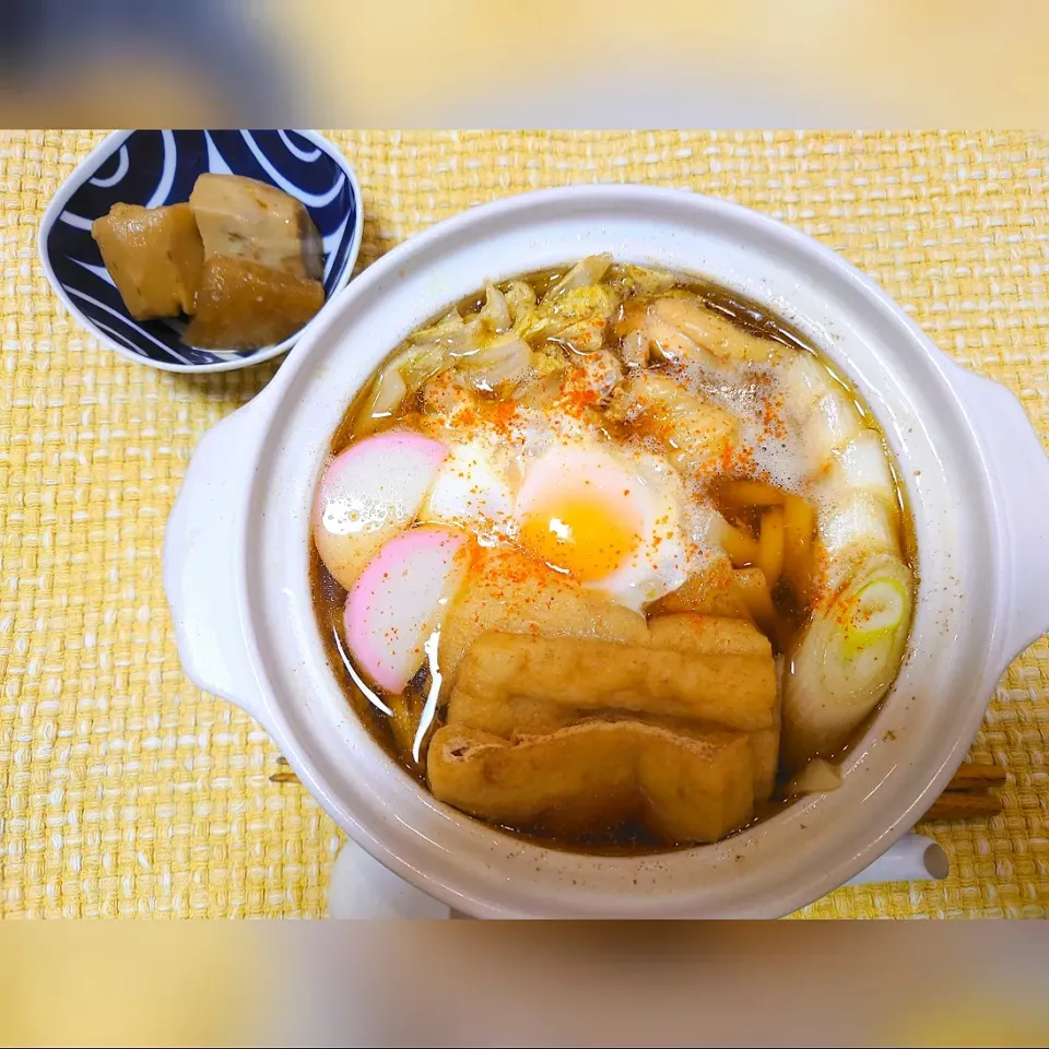 ★今夜のお夕飯★

✴️鍋焼きうどん

✴️里芋と大根のうまかばい煮|☆Chieco☆さん