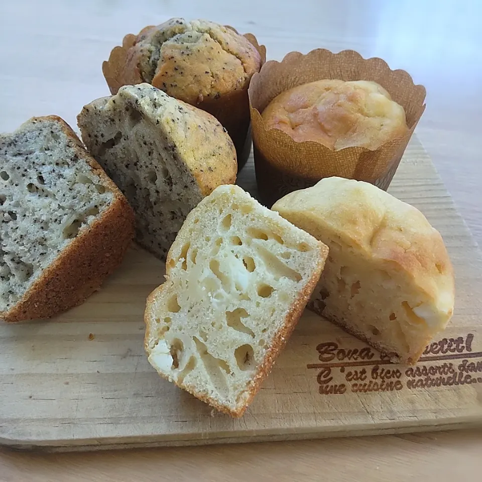 りんごとクリームチーズのマフィン🧁🍎🧀
りんごと紅葉のマフィン🧁🍎🫖|hrnさん