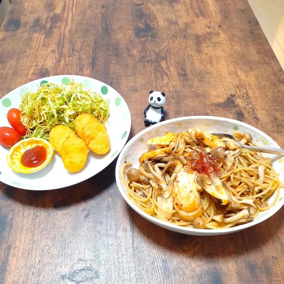 色々きのこのラー油パスタ
チキンナゲット
無限キャベツ|はるさん