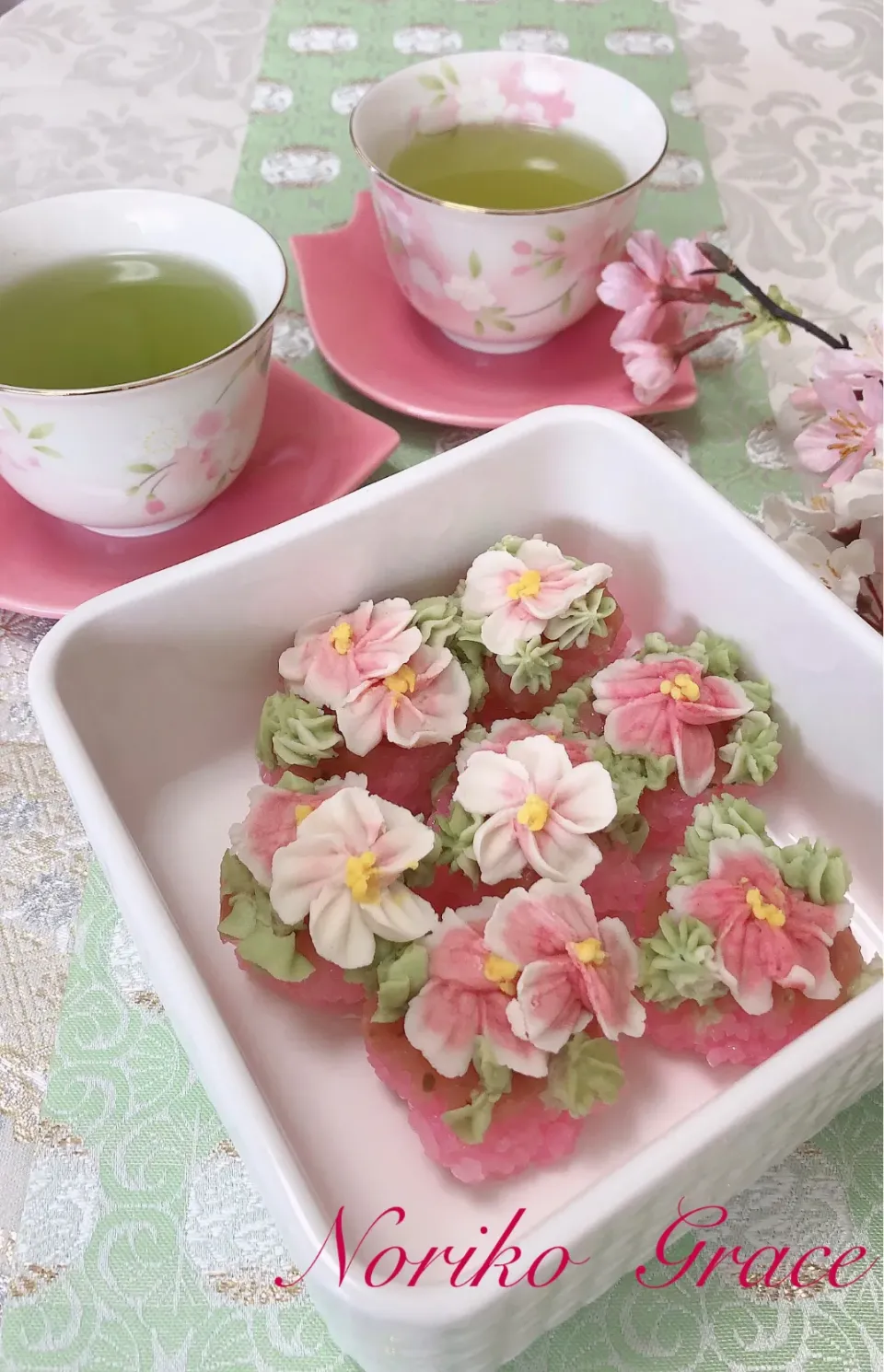 桜の花びらいっぱいの桜餅|のりこカルチャーサロンさん