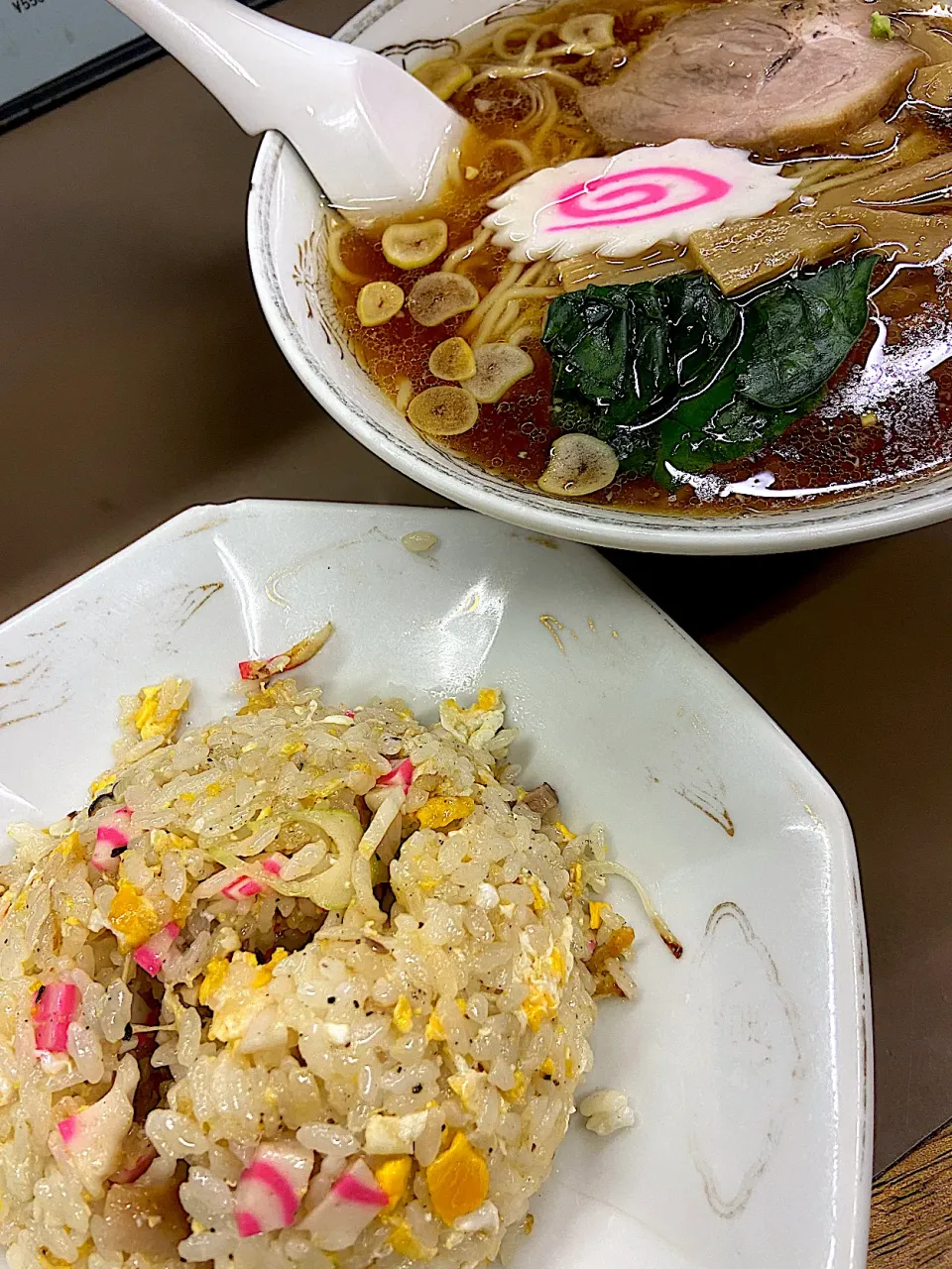 Snapdishの料理写真:#町中華　半チャンラーメン|須佐 浩幸さん